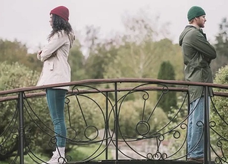  深圳侦探调查出轨公司：守护婚姻的隐秘卫士