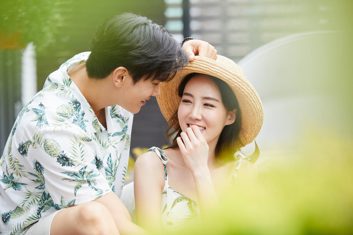 中年婚外情男人爱上你的表现_中年男人婚外情_中年婚外情男人的心