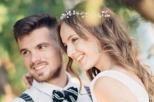 出轨样容易女人出轨吗_出轨很容易_什么样的女人容易出轨